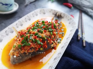 剁椒鲫鱼 
